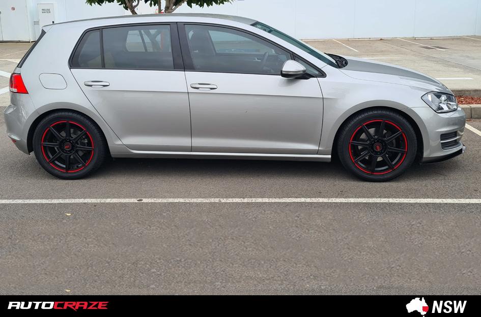 VOLKSWAGEN GOLF MR142 SATIN BLACK W RED STRIPE